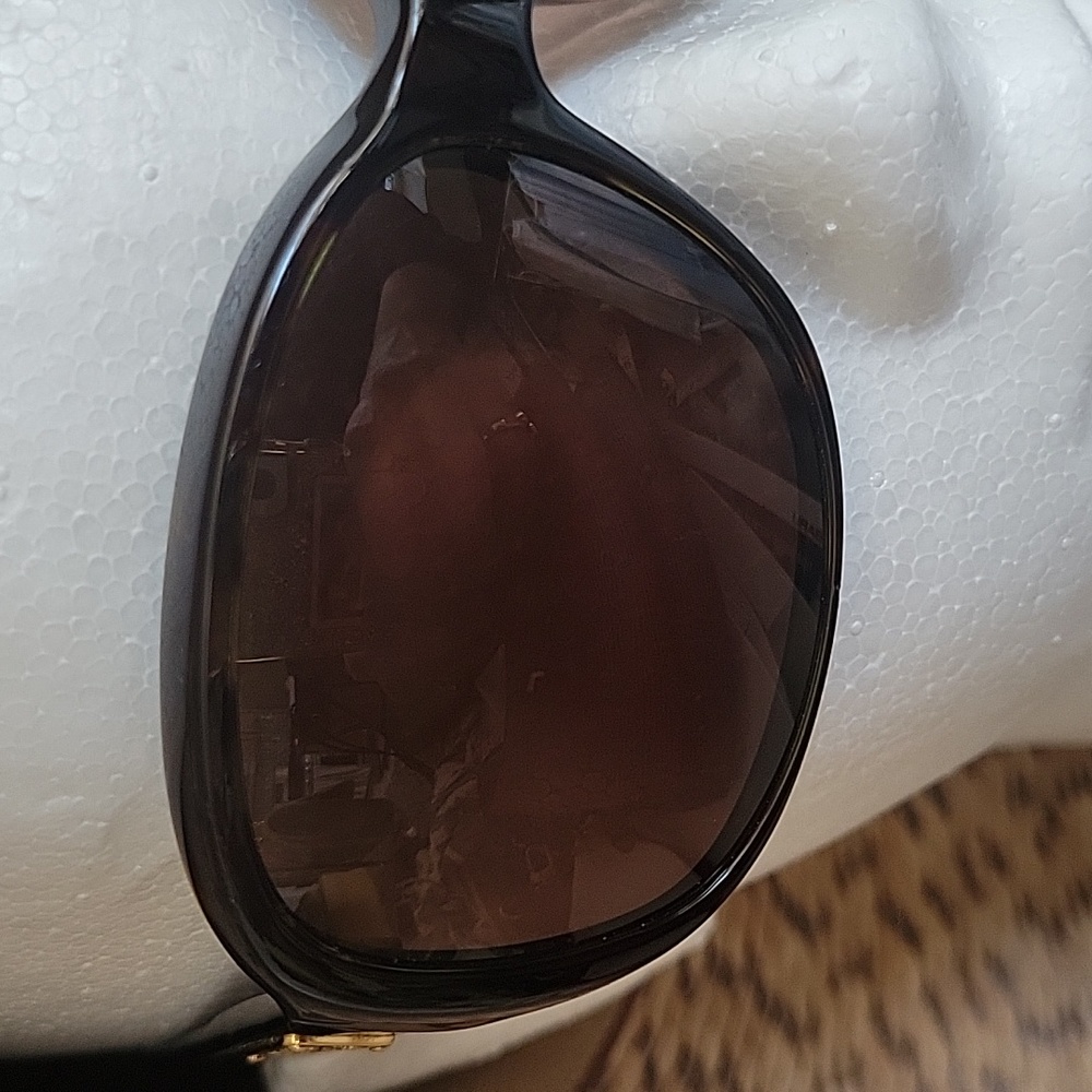 Prada Small 130 🕶 sunglasses - Picture 9 of 14